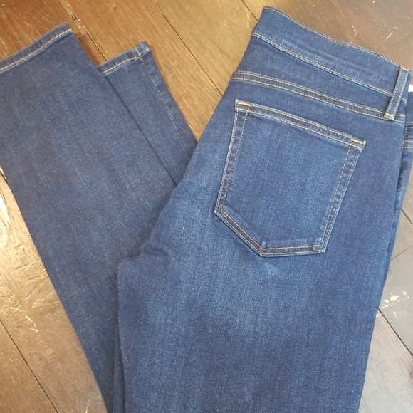 LOFT | Dark Wash Crop Jean - Picture 6 of 6